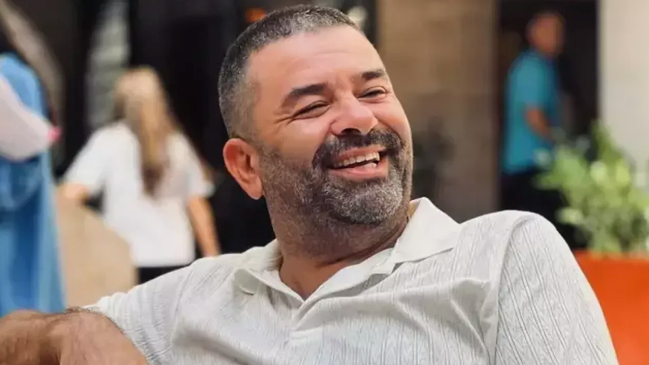 Bülent Şakrak kendisinden 16 yaş küçük sevgilisiyle o pozu verdi! Sosyal medya çalkalandı