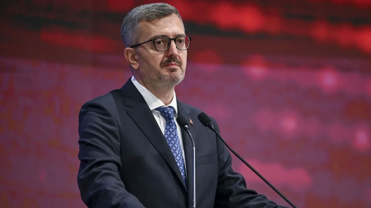 Burhanettin Duran'dan Barış Zirvesi'ne ilişkin paylaşım: Önemli bir dönüm noktası