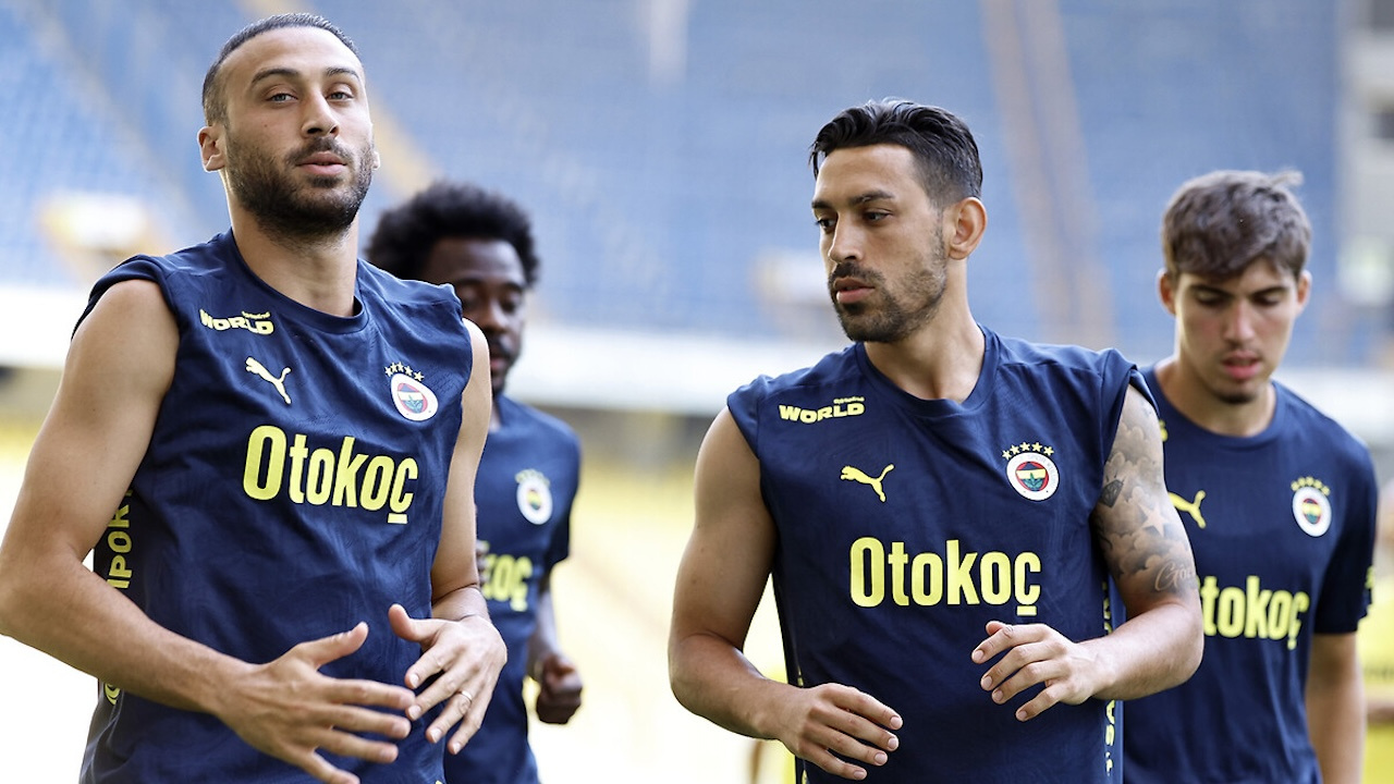 Kadro dışı bırakılan İrfan Can Kahveci ve Cenk Tosun'dan açıklama geldi