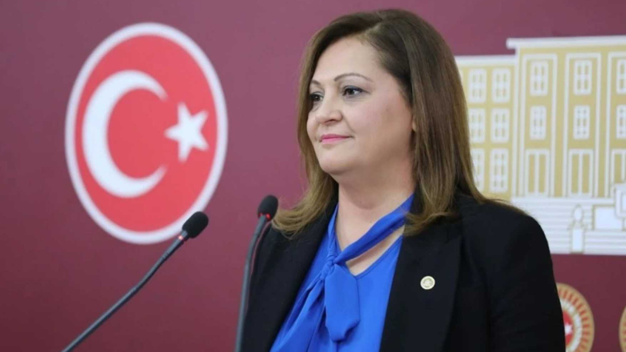 Burcu Köksal bombası! AK Parti'ye mi geçiyor?