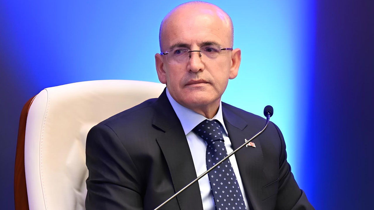 Bakan Şimşek'ten enflasyon açıklaması: Bu yıl beklentimizin üzerinde olabilir