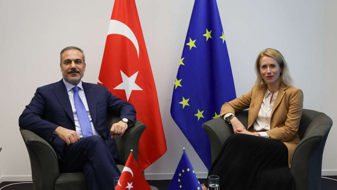 Hakan Fidan, Kaja Kallas ile Lüksemburg’da görüştü
