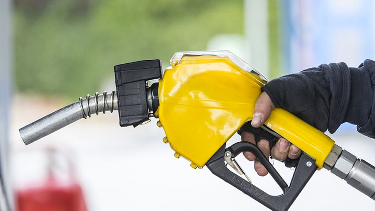 İndirim gören benzinin litresi ne kadar? Bu kez motorin fiyatlarına indirim geldi