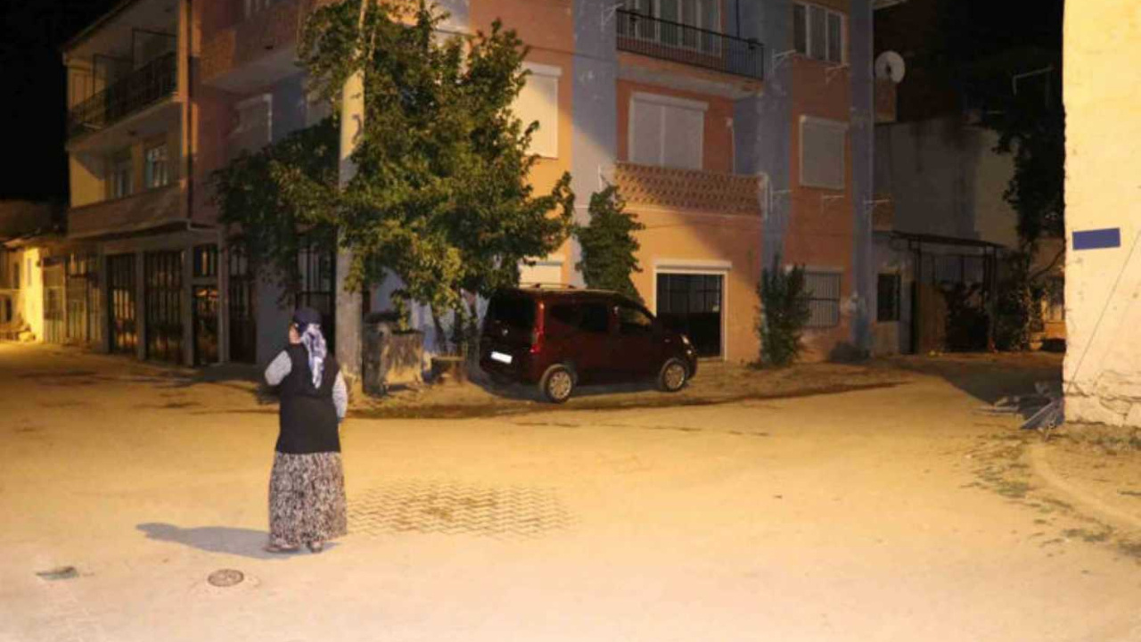 Dayı ve yeğen arasında bıçaklı kavga!