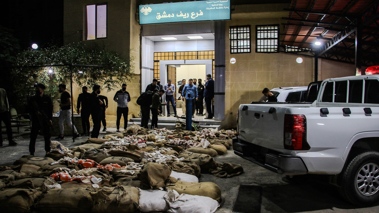 Şam kırsalında 12 milyon kaptagon hapı ele geçirildi