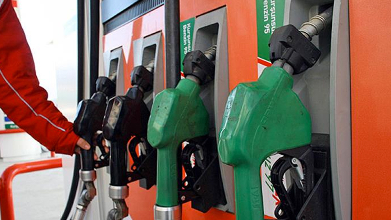Çarşı karıştı! Dev zam geliyor motorin fiyatları bir anda 2 liradan fazla zamlanacak