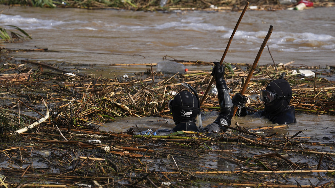 AFAD'dan Foça'daki sele ilişkin açıklama