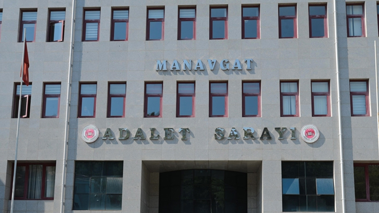 Manavgat Belediyesine yönelik soruşturma! 24 şüpheli gözaltına alındı