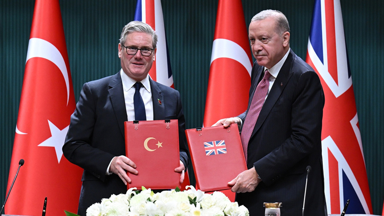 Avrupa basını Türkiye'nin Eurofighter anlaşması için ne yazdı?