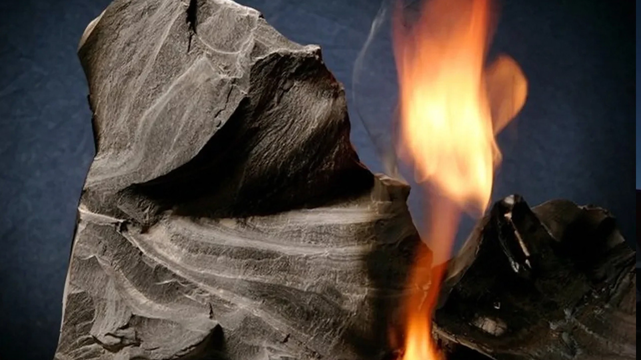 Kaya petrolü heyecanı! Bakan Bayraktar iki bölgeyi açıkladı: 24 sondaj yapılacak