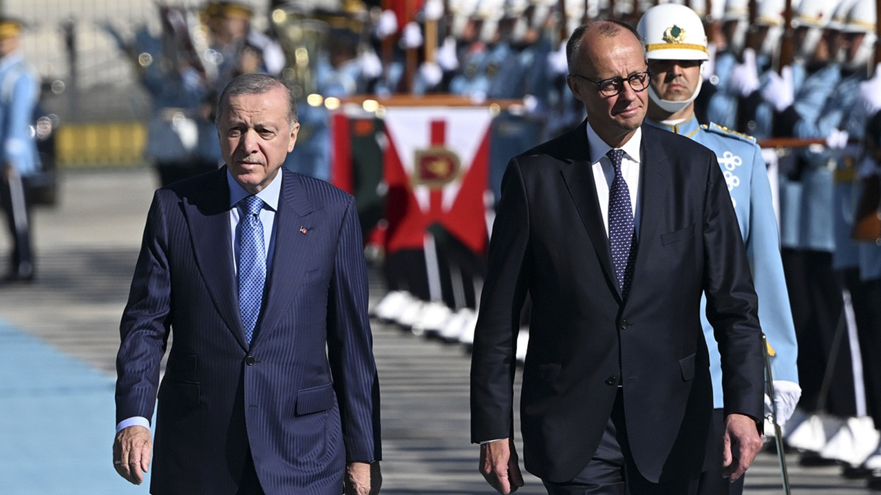 Cumhurbaşkanı Erdoğan, Almanya Başbakanı Merz'i resmi törenle karşıladı