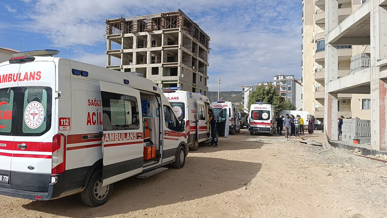 Bıçak ve sopalarla saldırdılar! 6 kişi yaralandı