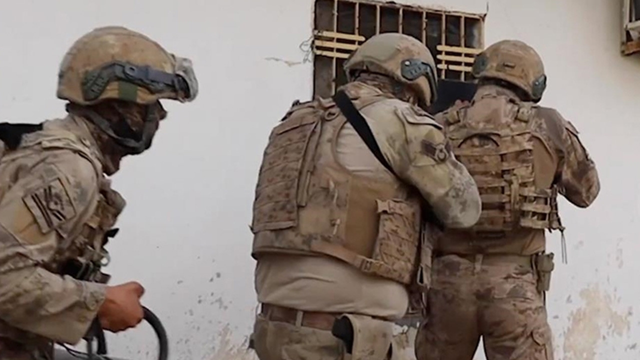 Organize suç örgütlerine yönelik operasyonlarda 64 şüpheli yakalandı