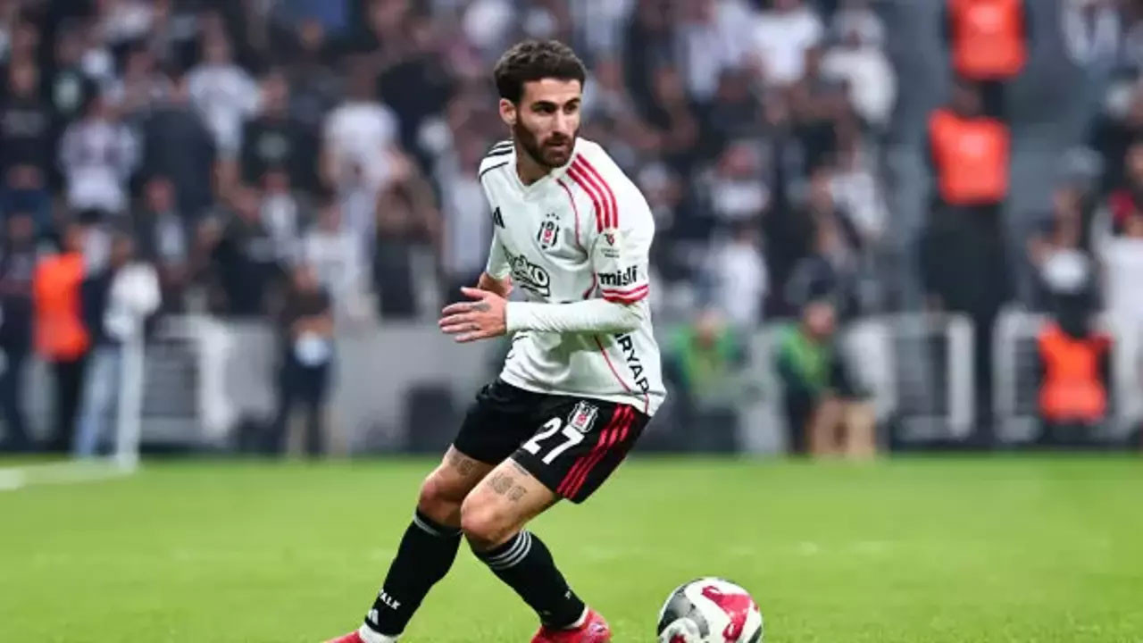 Beşiktaş'ta taraftarları üzecek Rafa Silva gelişmesi!