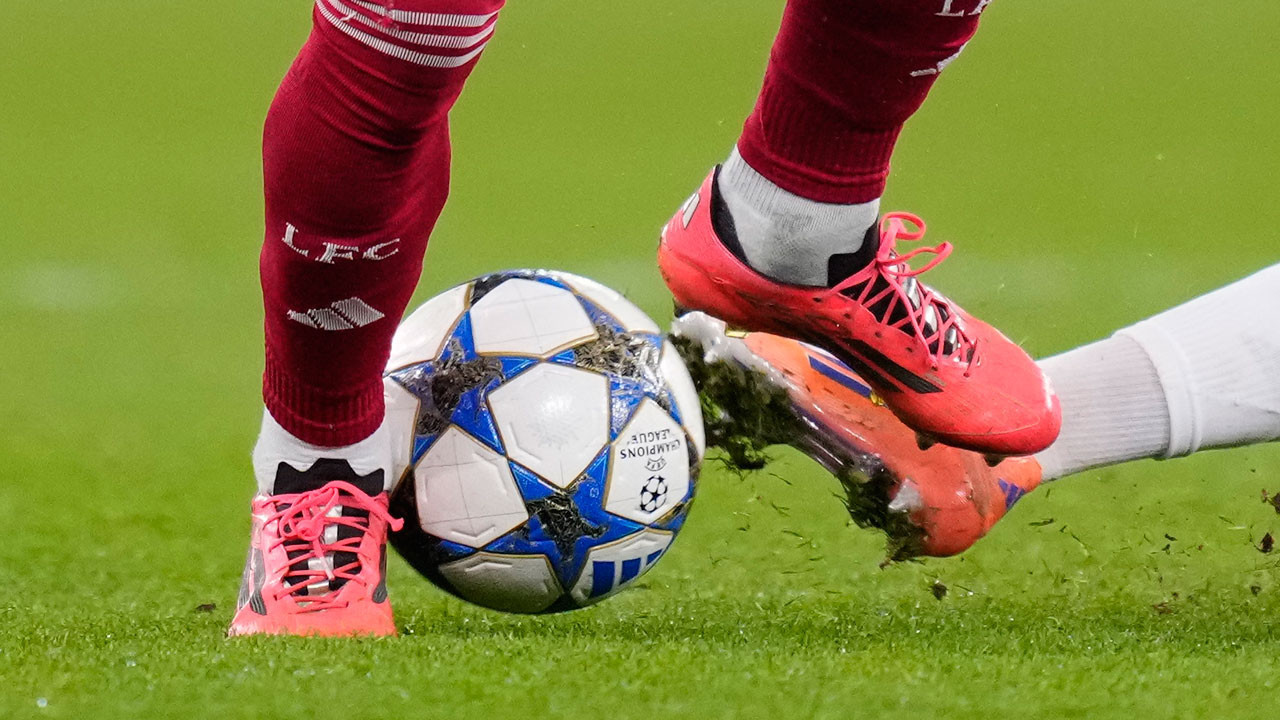 UEFA Şampiyonlar Ligi'nde 9 maç oynandı Max Dowman tarine geçti