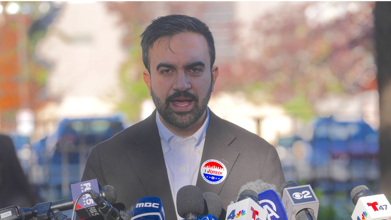 New York'un ilk Müslüman Belediye Başkanı Zohran Mamdani oldu