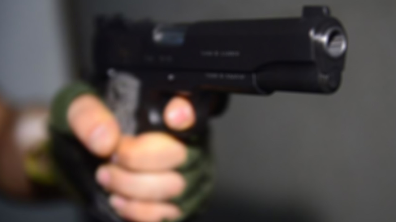 İstanbul'da silahlı saldırı hazırlığındaki zanlı yakalandı! Meğer otelde kalan...