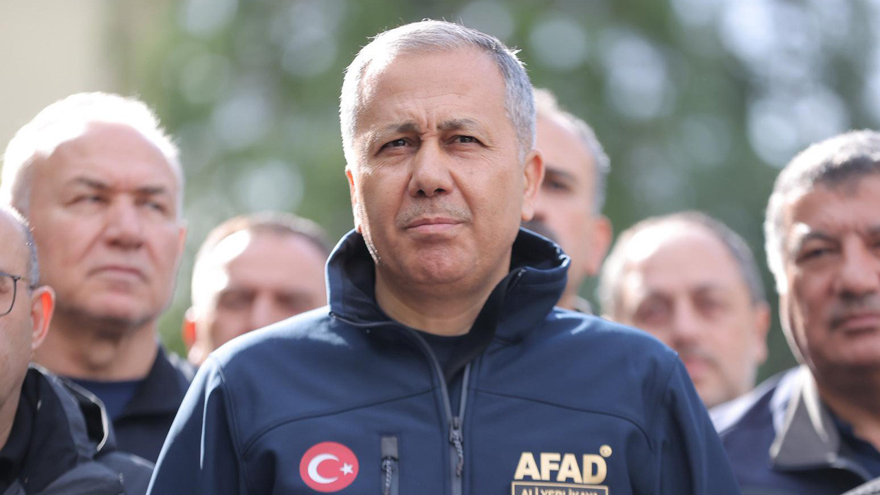 İçişleri Bakanı Ali Yerlikaya, canlı yayında soruları yanıtladı