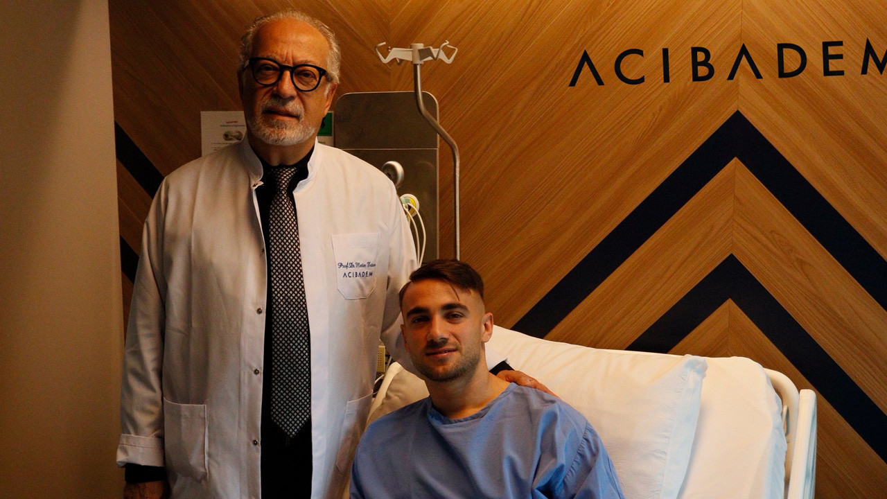 Yunus Akgün ameliyat sonrası açıklama yaptı! Sahalara ne zaman dönecek?