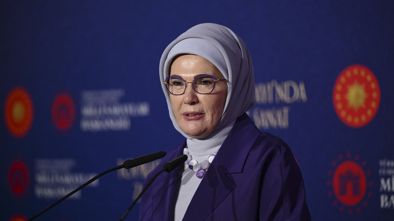 Emine Erdoğan'dan 10 Kasım mesajı