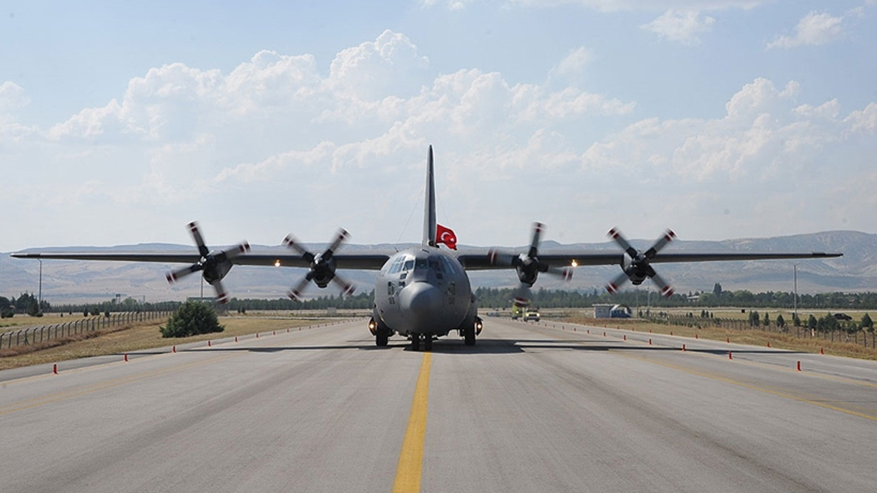 MSB'ye ait C130 tipi kargo uçağı Gürcistan'da düştü! Uçağın düşme anı ortaya çıktı