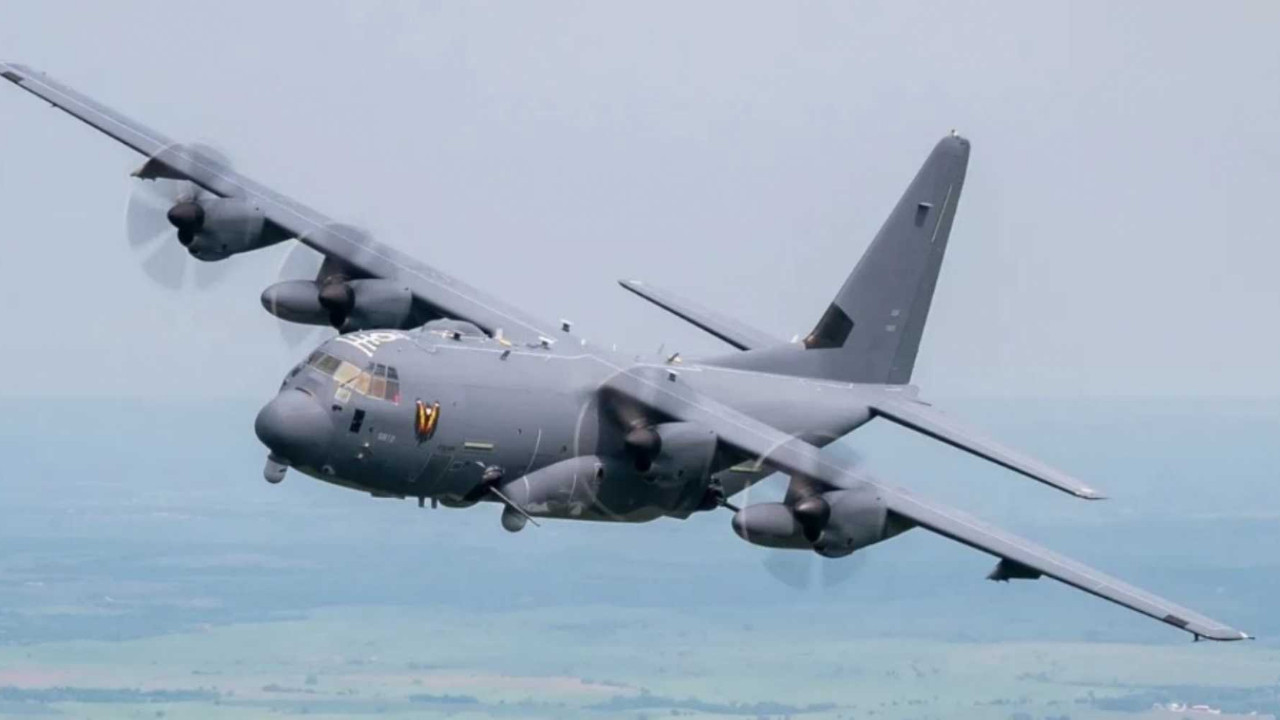 Düşen kargo uçağının karakutusu Türkiye'ye getirildi