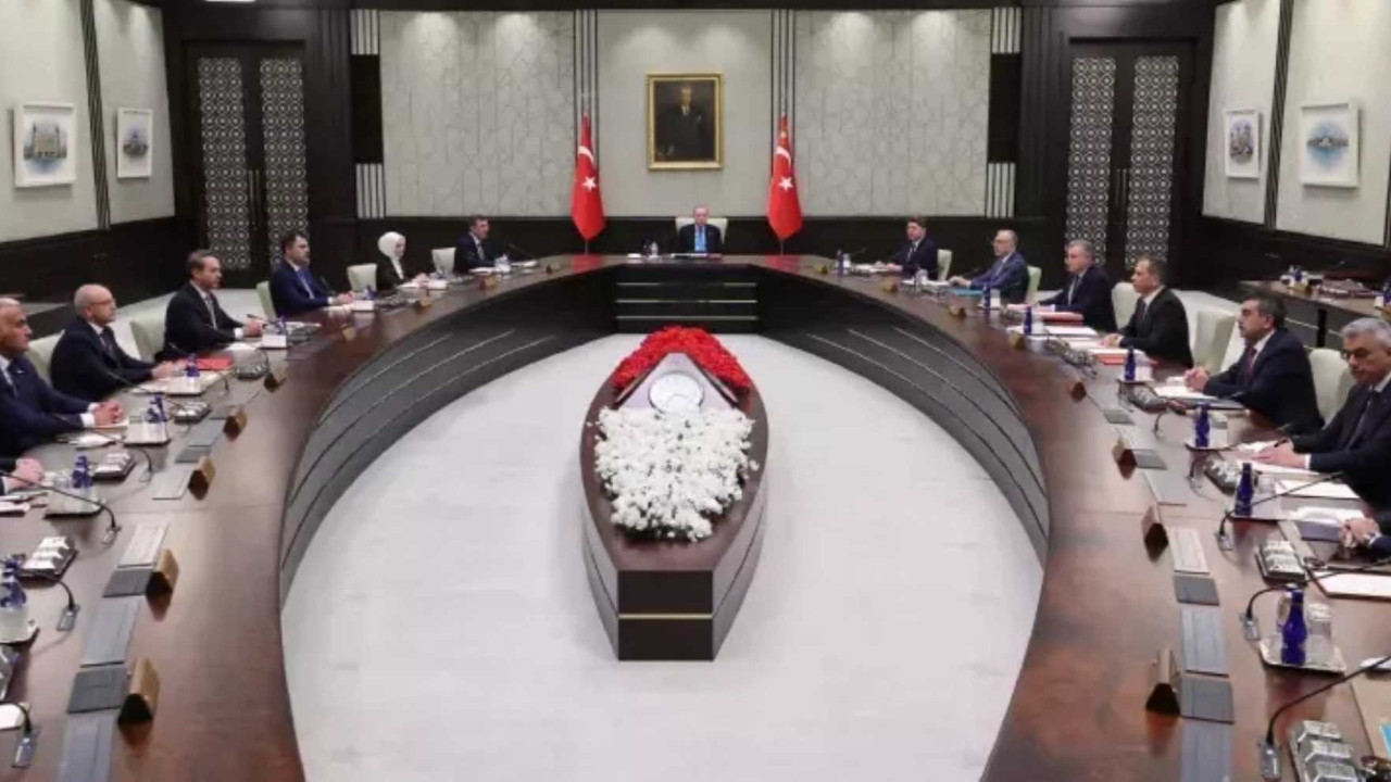 Kabine Toplantısı öncesi masada 3 kritik madde