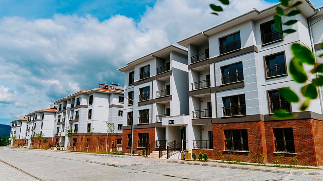 500 bin sosyal konut projesi için vatandaş ne diyor? Asal Araştırma'nın son anketi ortaya çıktı