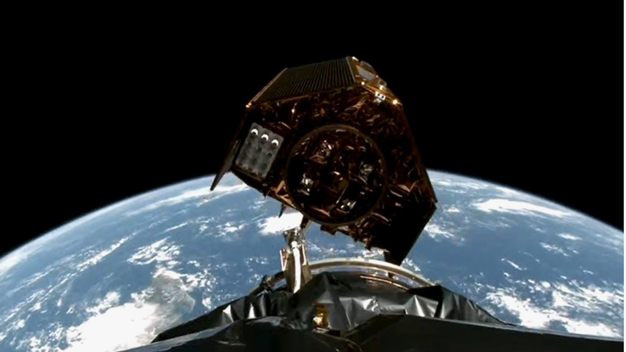 NASA ve SpaceX, Avrupa ile ortak yürütülen misyonun ikinci uydusu Sentinel-6B'yi fırlattı