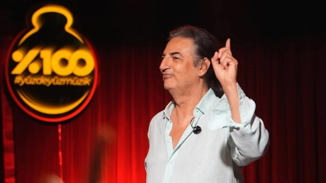 Şarkıcı Çelik sahnede düştü! İşte o kareler...