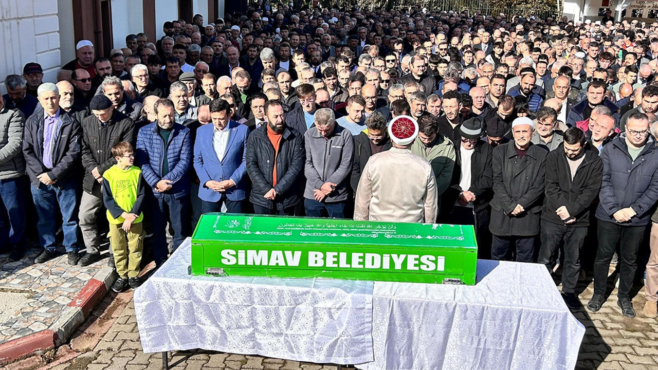 Kütahya'da voleybol maçında fenalaşan okul müdürü yaşamını yitirdi