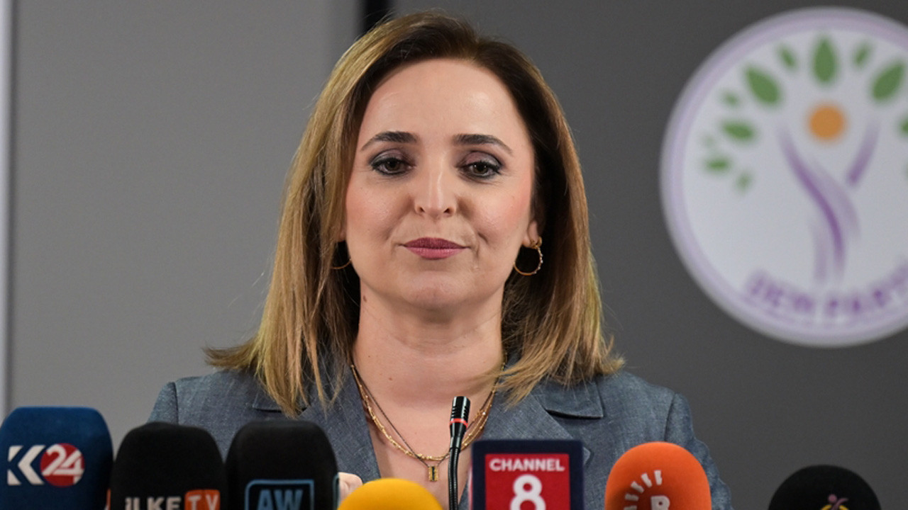 Abdullah Öcalan Bahçeli'ye darbe olur mu dedi mi İmralı'ya giden Gülistan Koçyiğit konuştu