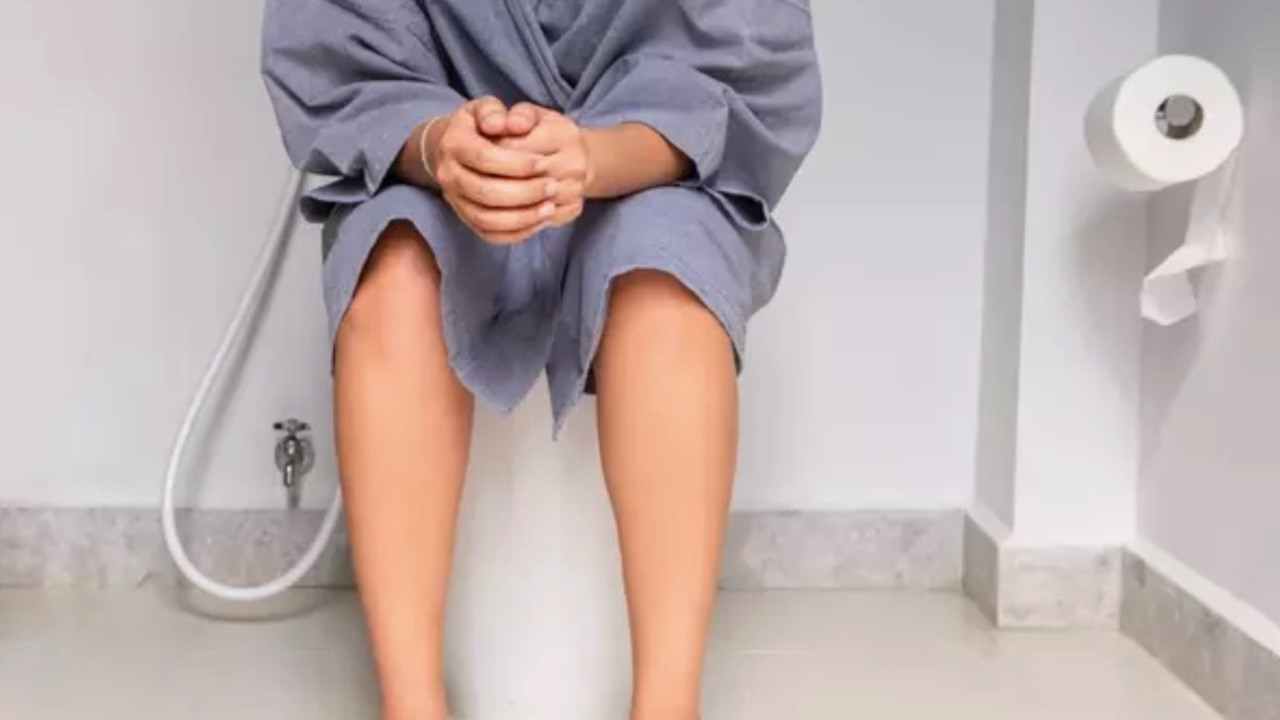 Tuvalette bu sorunu yaşıyorsanız dikkat! Bu belirti kolon kanseri habercisi olabilir...