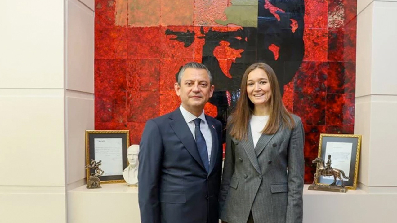 Şehzadeler Belediye Başkanı Gülşah Durbay entübe edildi