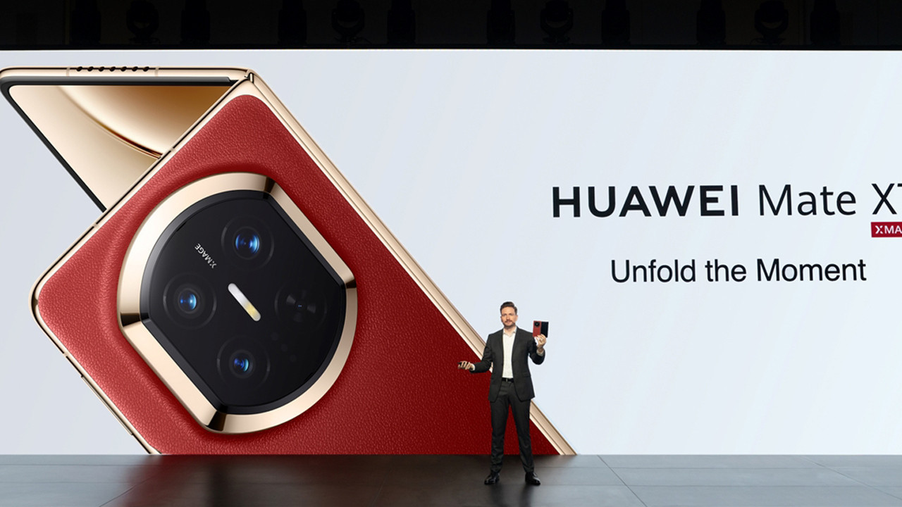 Huawei Dubai'de yeni nesil amiral gemisi cihazlarını tanıttı
