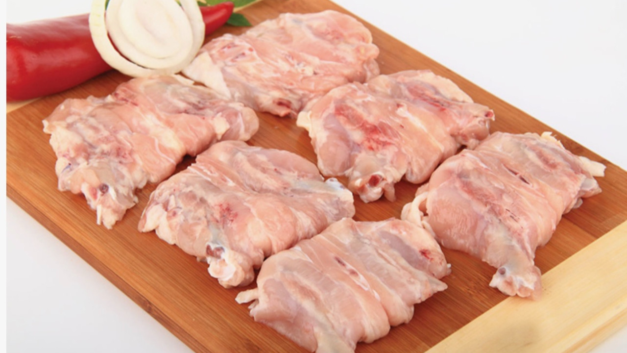 Tavuk tüketenler dikkat! Tazede olsa bu şekilde zehirliyor...