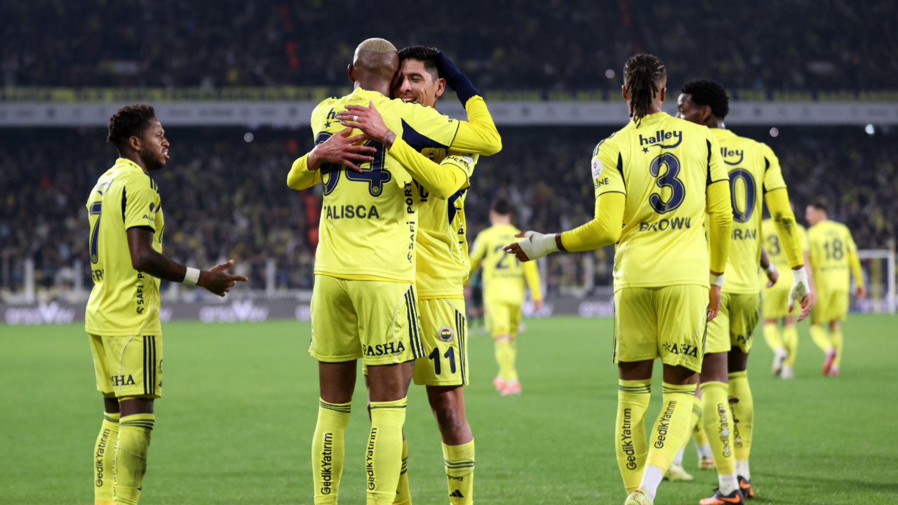 Fenerbahçe, Konyaspor'u 4 golle geçti