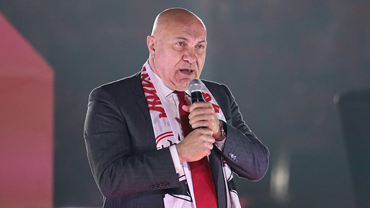 Samsunspor taraftarına müjde! Yüksel Yıldırım anlaşmayı gece 4'te açıkladı