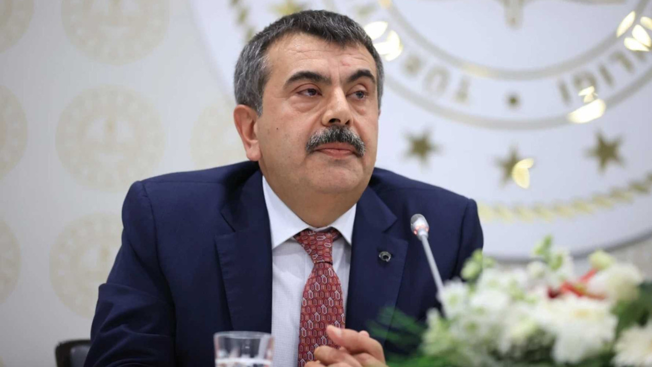 CHP'nin 'mülakat' itirazlarına Yusuf Tekin'den tokat gibi cevap