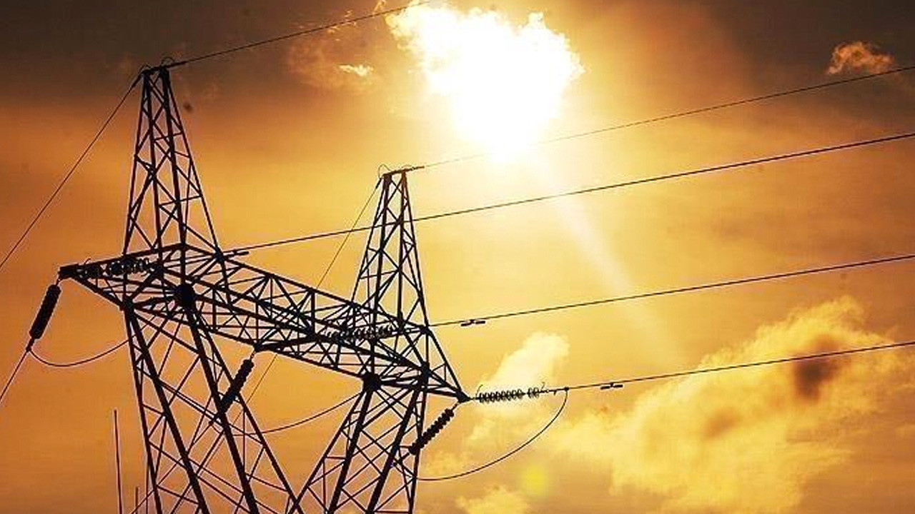 Elektrik piyasasında fiyat eşitleme mekanizmasının süresi uzatıldı