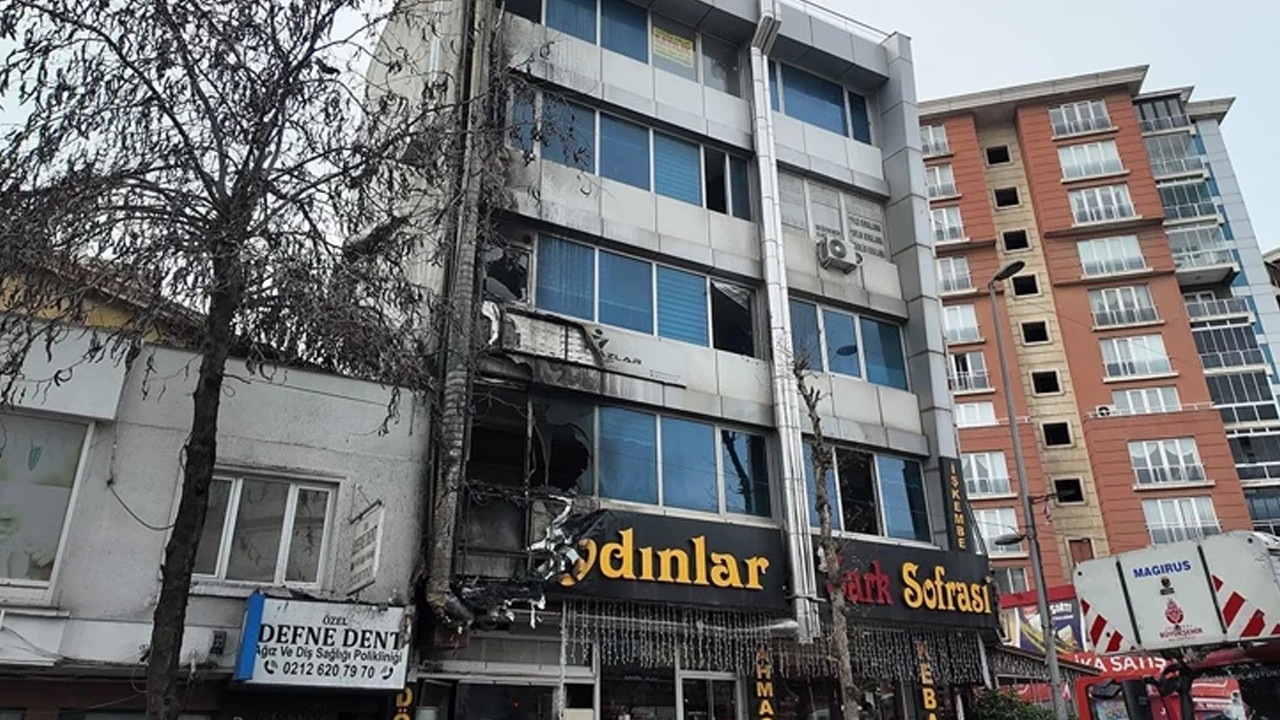 Esenyurt'ta iş hanında korkutan yangın!