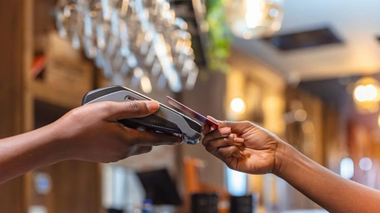 Kartlı ödemeler kasımda yüzde 48 arttı