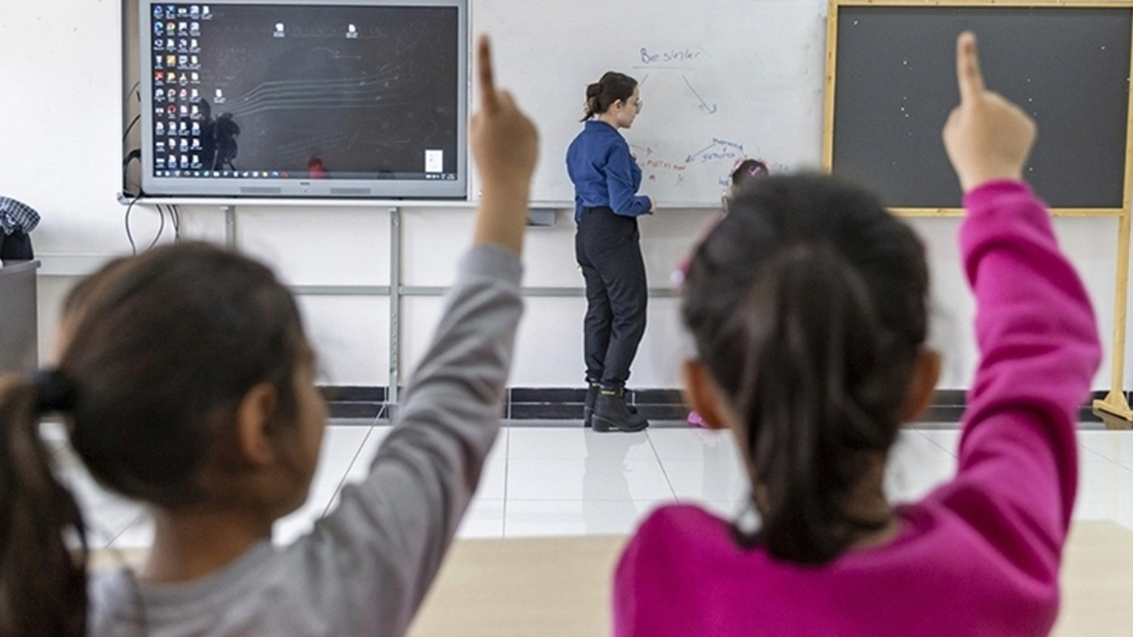 MEB inceleme başlattı! Öğretmenlerin hesapları kontrol edilecek