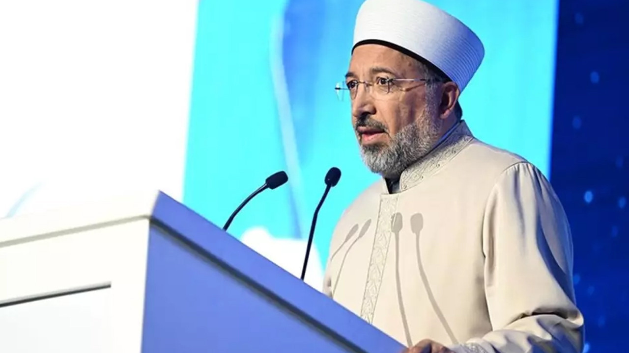 'Yılbaşı' uyarıları gündem oldu! Diyanet'ten Cuma hutbesi