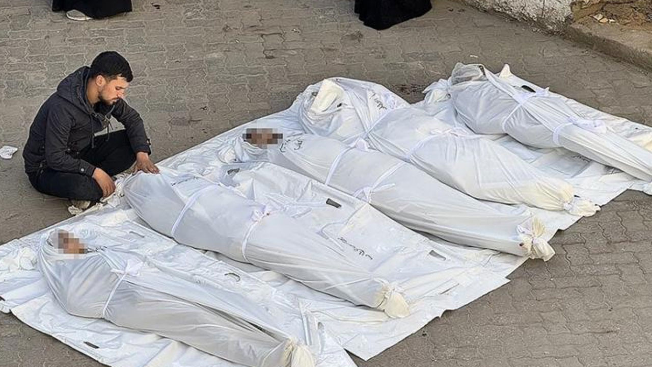 İsrail'in Gazze'ye saldırılarında can kaybı 70 bin 945'e yükseldi