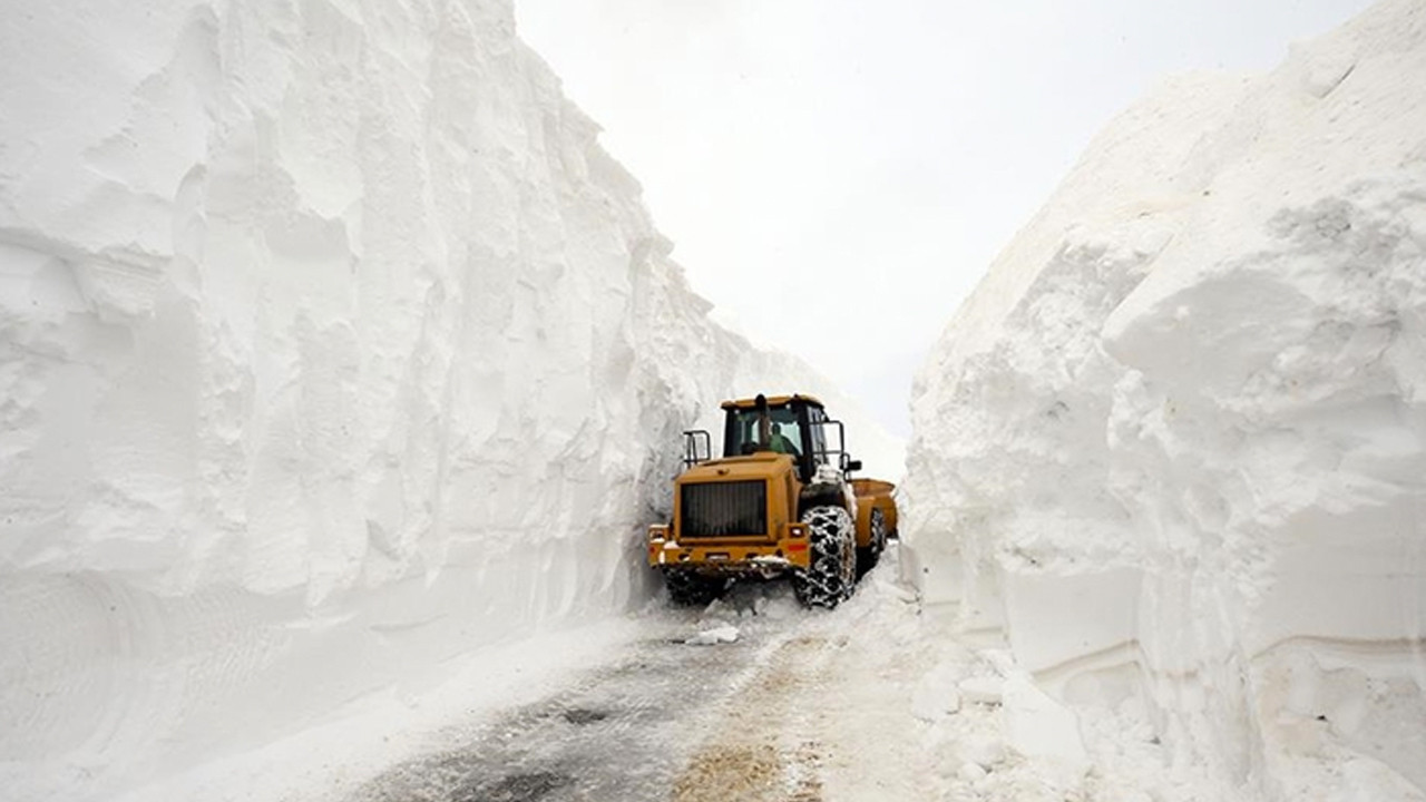 Valilik açıkladı! Yol tipi nedeniyle ağır taşıt trafiğine kapatıldı