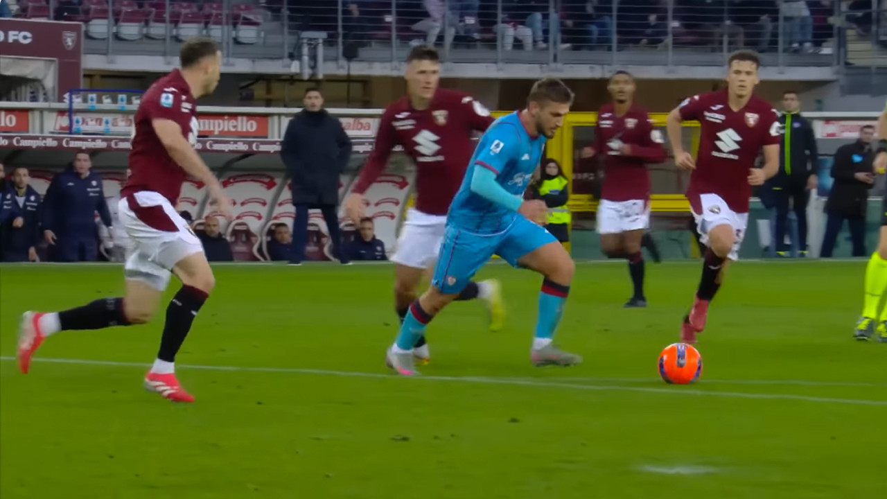 Semih Kılıçsoy muhteşem gol attı Cagliarı 2-1 kazandı