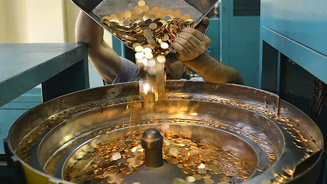 Altın almak için geç kalmadınız! Bu ilk kez söylendi altın fiyatlarına bakın çeyrek ve gram altın...