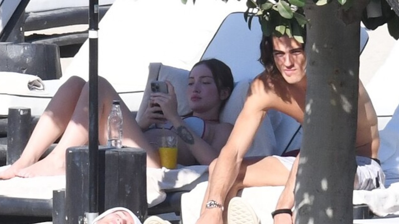 Danla Bilic eski aşkına mı geri döndü? Doğan Alemdar kimdir?