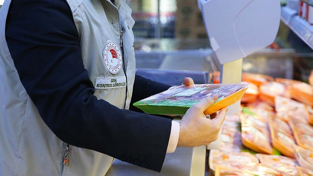 Gıda denetimlerinde ceza yağdı! Bakan Yumaklı açıkladı